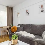 公寓 Shortstaypoland Jana Pawla Ii *